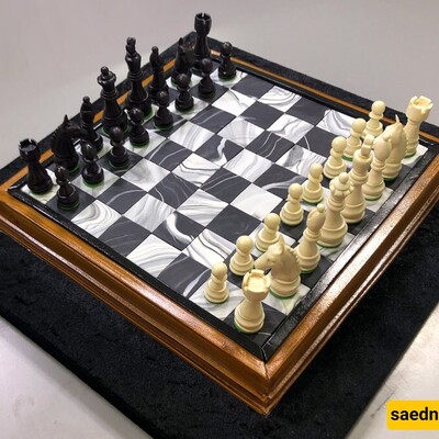 A Highly-Viewed Video Of The Creativity Of A Young Pastry Chef For This Amazing Chessboard Cake / It’s Incredibly Realistic; A Special Cake For Chess Lovers + video.