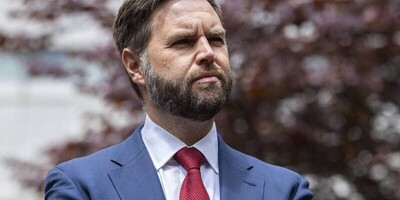 Bloomberg: Donald Trump's deputy will meet with Abbas Araghchi in Italy!