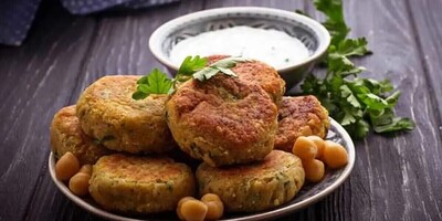 The Oldest Middle Eastern Dish: How to Make Delicious and Meatless Chickpea Kuku