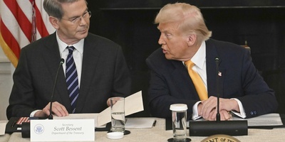 Trump And Bessent Promise Lower Oil And Gasoline Prices After The End Of The War Against Iran