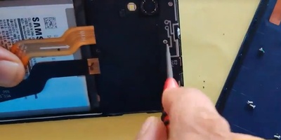 What Does mAh Mean in a Smartphone Battery? Understanding 5000mAh and 4500mAh Capacities