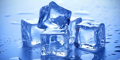 Ice Therapy: How Ice Massage Benefits Your Skin