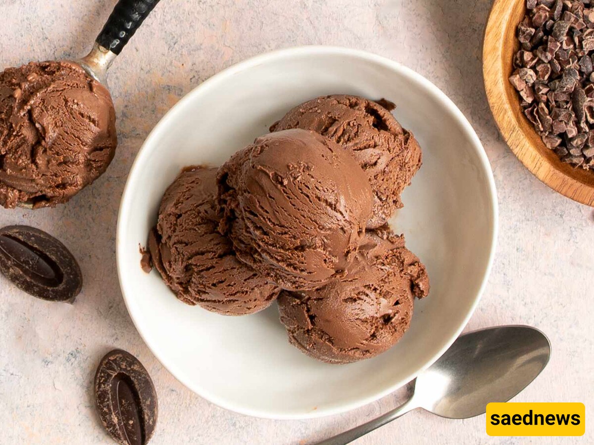 How to Make Chocolate Ice Cream in 5 Minutes