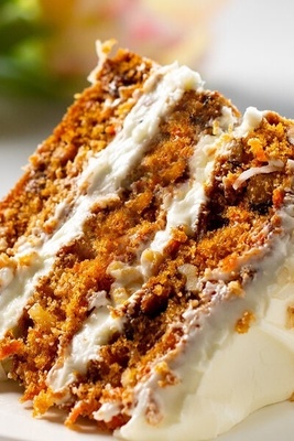 Authentic American Carrot Cake with Signature Cream Cheese Frosting + Tutorial Video