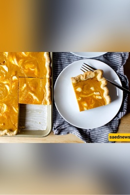 This Cheesecake-Marbled Pumpkin Slab Feeds 18( No Par-baking Required)