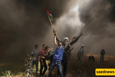 Palestinian Youth Block Israeli Settlers From Reaching Homes