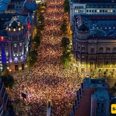 Tens of Thousands March in Serbia's Capital, Demand Snap Vote