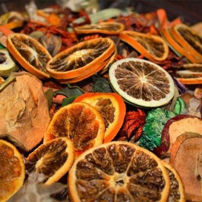 How to Dry Fruits on a Radiator Or In The Oven / How to Dry Autumn Fruits Without Them Turning Black