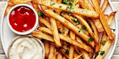 Why Homemade French Fries Are Not As Crispy As Restaurant Fries: The Secret To Perfect Crunch