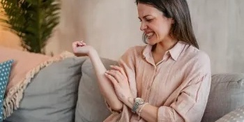 Why Shouldn’t We Scratch Insect Bites? + Ways to Relieve Itching