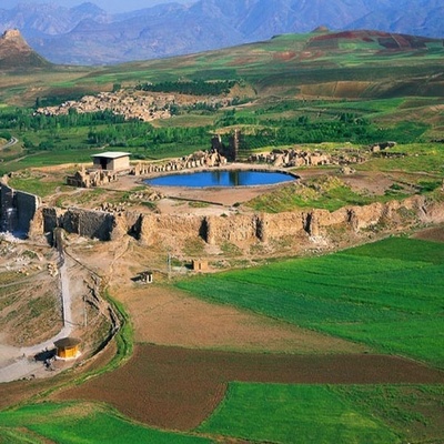 Step by Step with Workers Building Takht-e Soleyman – The Spiritual Capital of the Sassanid Kings! +Video