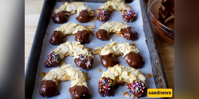 (VIDEO) These Almond Horns Are All Almond Paste, All Chocolate — Bakery-Perfect In One Hour