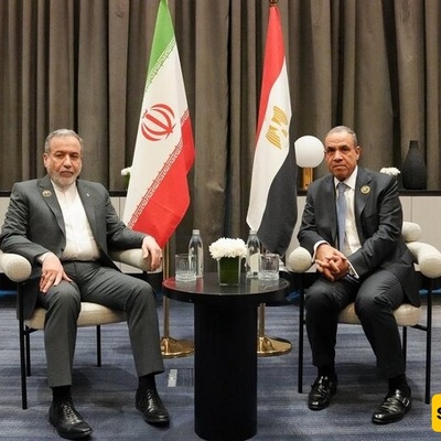 Araghchi: US and Israeli Actions Behind Insecurity in the Strait of Hormuz